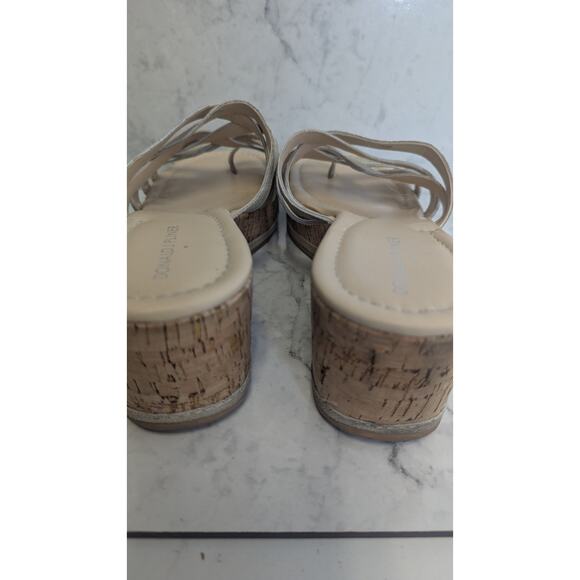 Donald J Pliner Salma light gold metallic leather strappy wedge sandal size 11 M - Picture 6 of 11